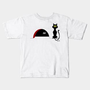 Cat and Mouse play peek a boo gift Kids T-Shirt